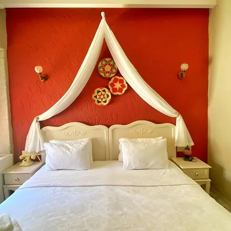 Maison D'azur Bed & Breakfast 2*