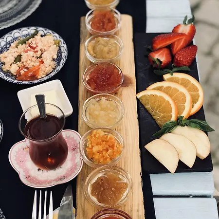 ميزون دازور فندق مبيت وإفطار 4*