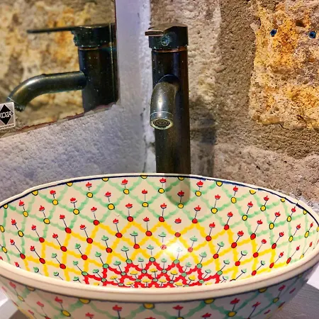 Maison D'azur Bed & Breakfast