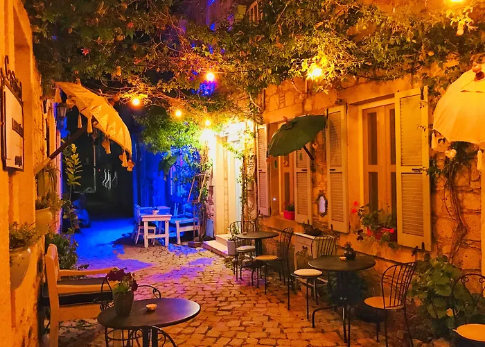 Maison D'azur Bed & Breakfast