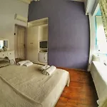 Maison D'azur B&B