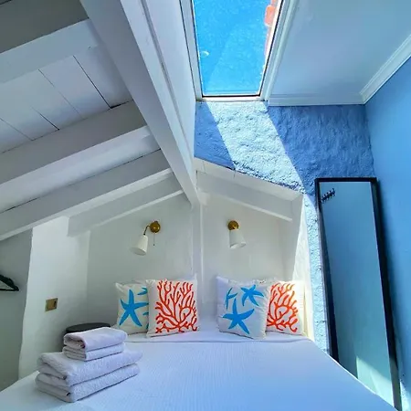 Maison D'azur 4*