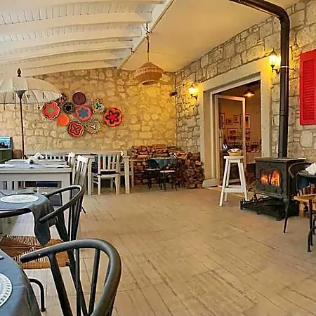 Maison D'azur Bed and breakfast Alaçatı